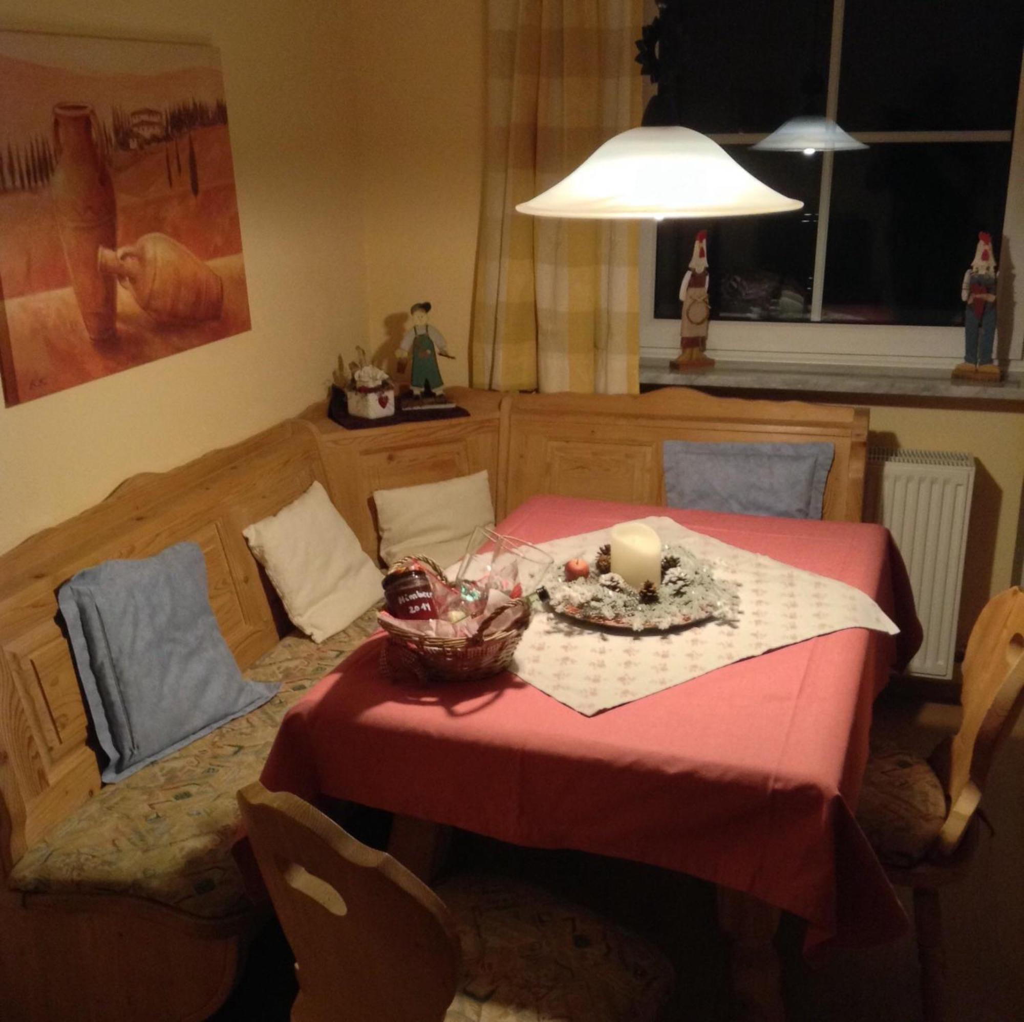 Appartement Haus Anja บาดฟึสซิง ภายนอก รูปภาพ